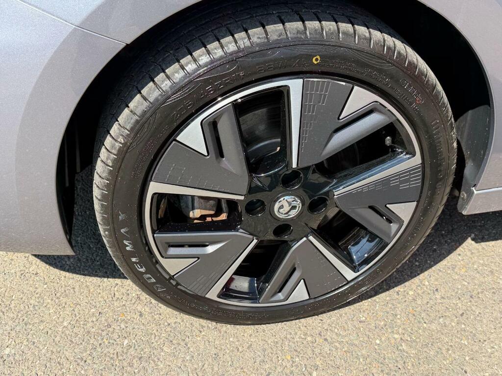 Vauxhall Corsa-e 50Kwh Elite Premium Black #17