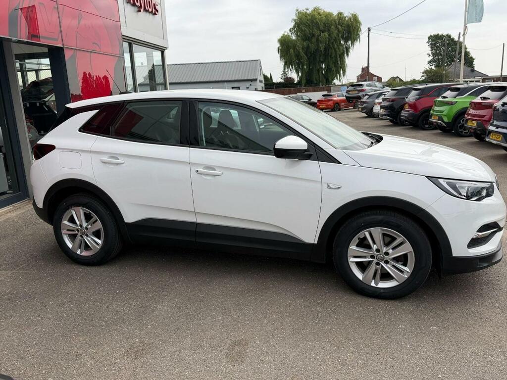 Vauxhall Grandland X 1.6 Turbo D Blueinjection Se Euro 6 S S White #5