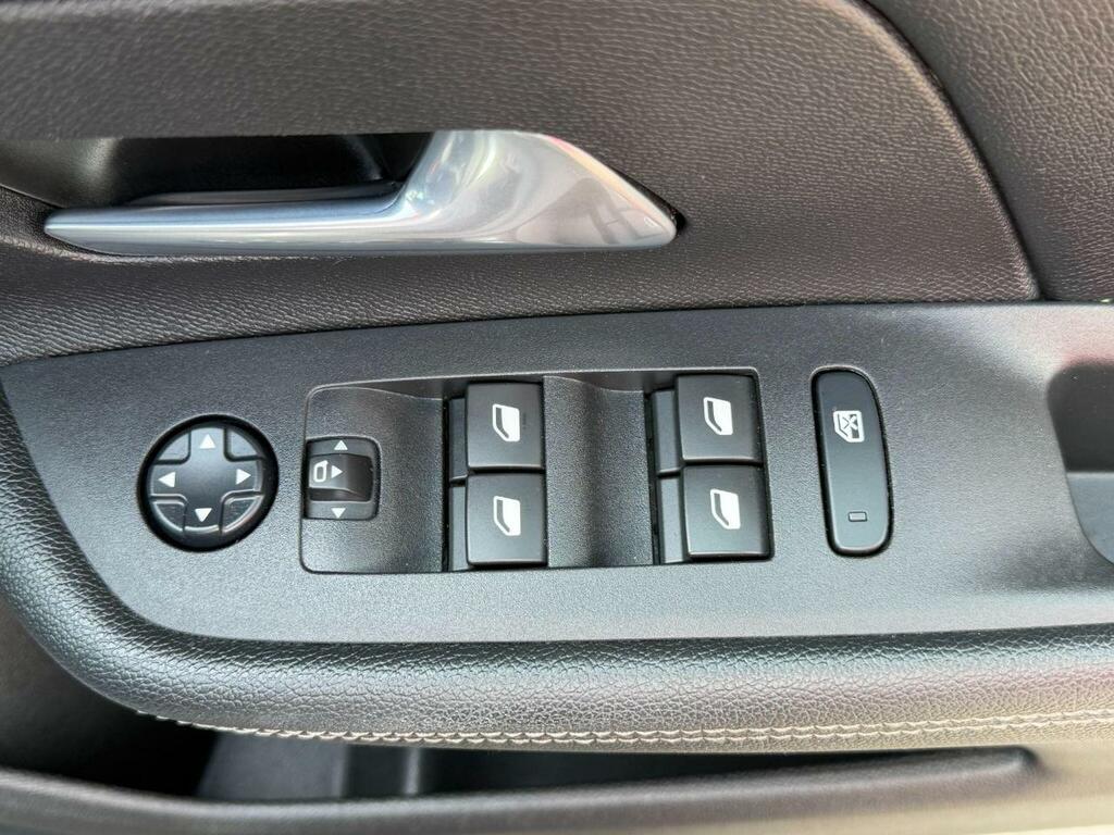 Vauxhall Mokka-e 50Kwh Gs Line White #8
