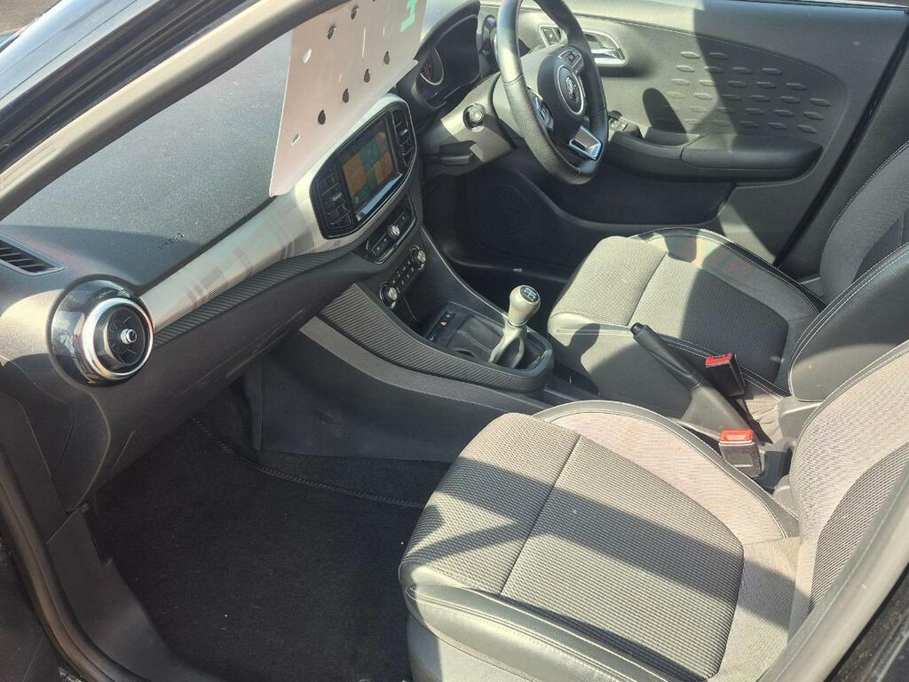MG MG3 1.5 Vti-tech Exclusive Nav Euro 6 Ss White #16