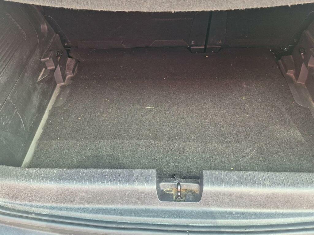 Vauxhall Crossland Design Black #15