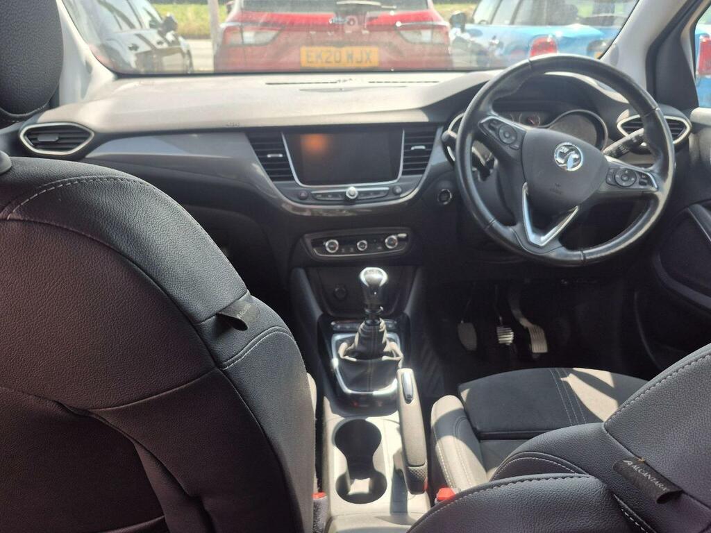 Vauxhall Crossland Design Black #17