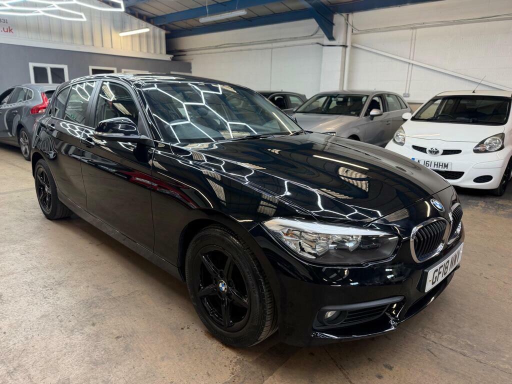 BMW 1 Series 1.5 118I Se Euro 6 S S Black