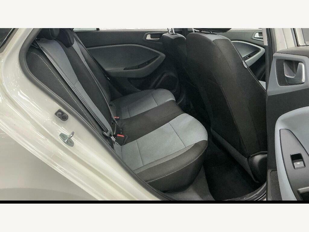 Hyundai I20 1.2 Go Euro 6 Blue #7