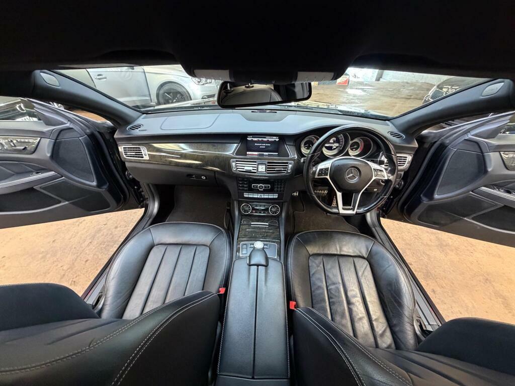 Mercedes-Benz CLS 2012 2.1 Cls250 Cdi Blueefficiency Sport Coupe Grey #2