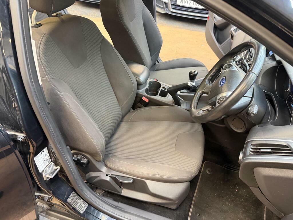 Ford Focus Hatchback St Black #18