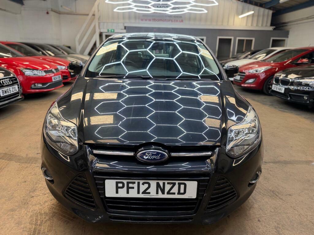 Ford Focus Hatchback St Black #6