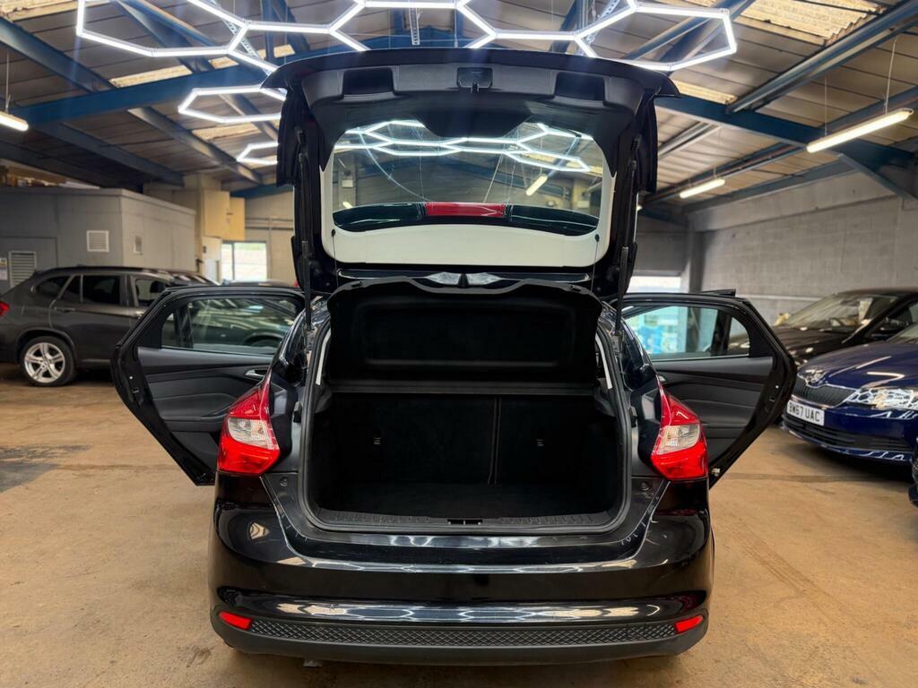 Ford Focus Hatchback St Black #57