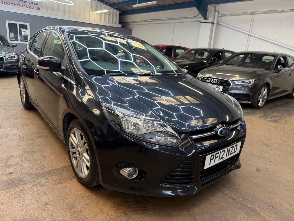 Ford Focus Hatchback St Black #4
