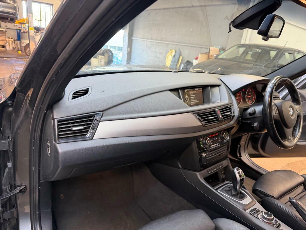 BMW X1  White #19