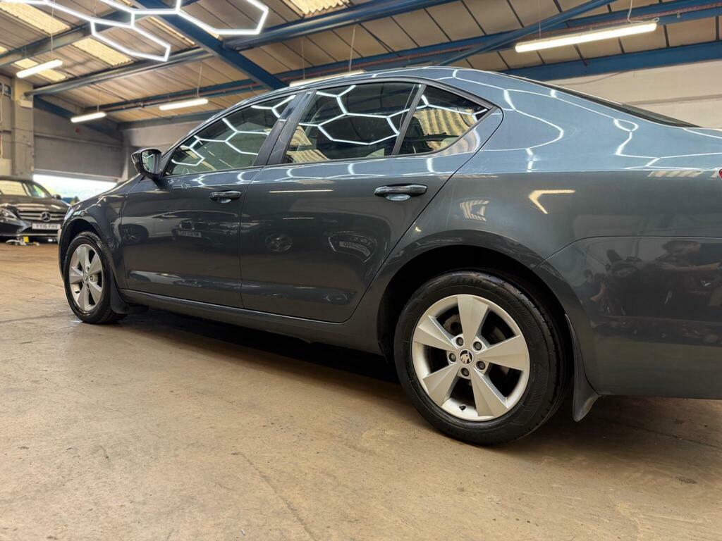 Skoda Octavia  Silver #57