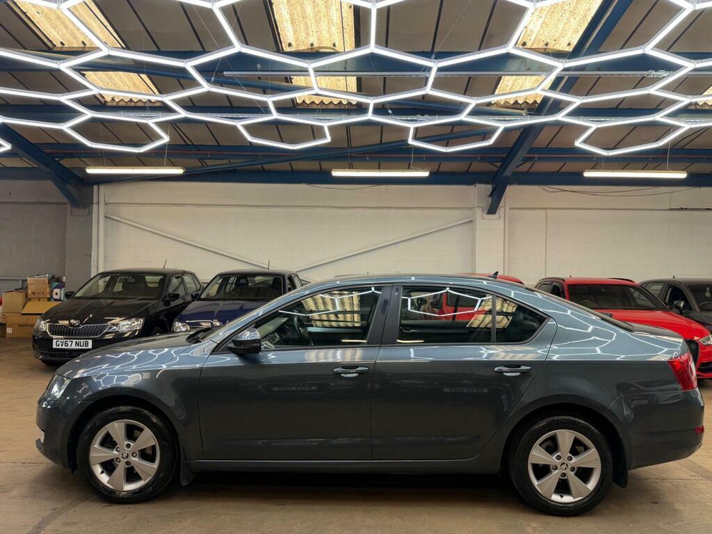 Skoda Octavia  Silver #9