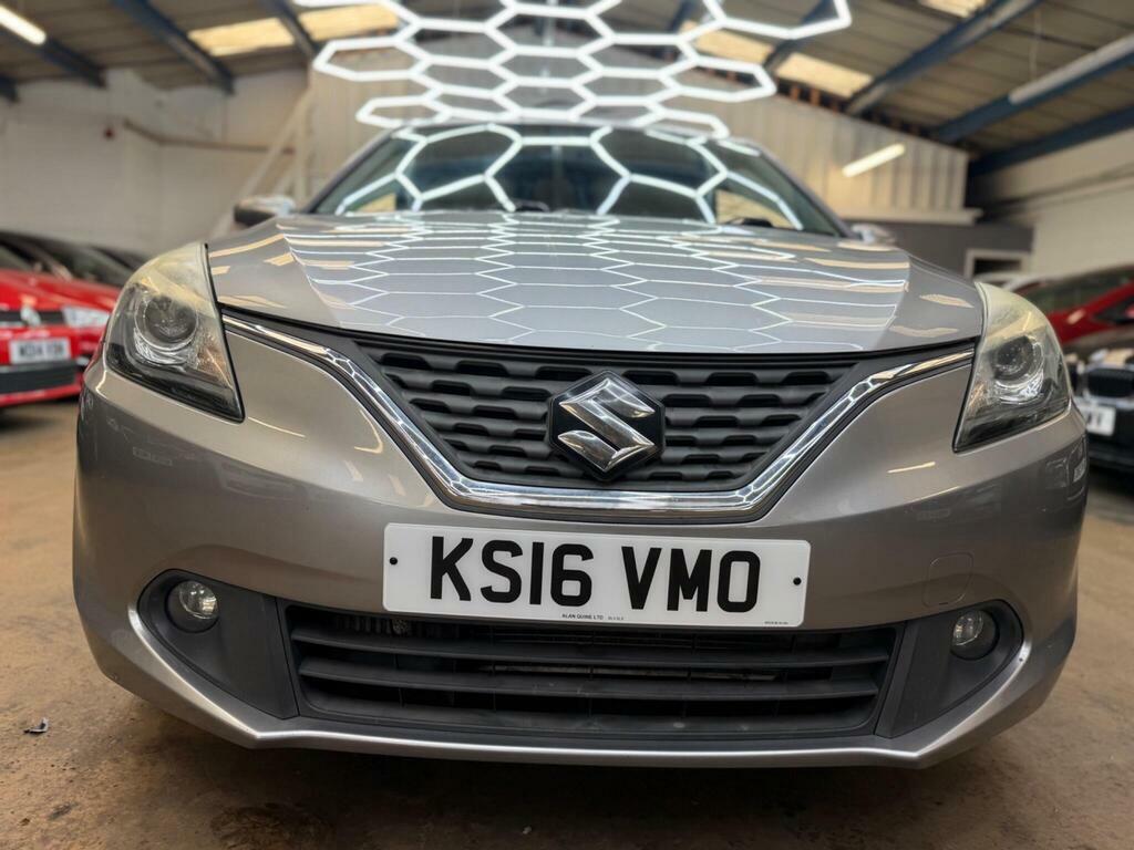 Suzuki Baleno Petrol White #49