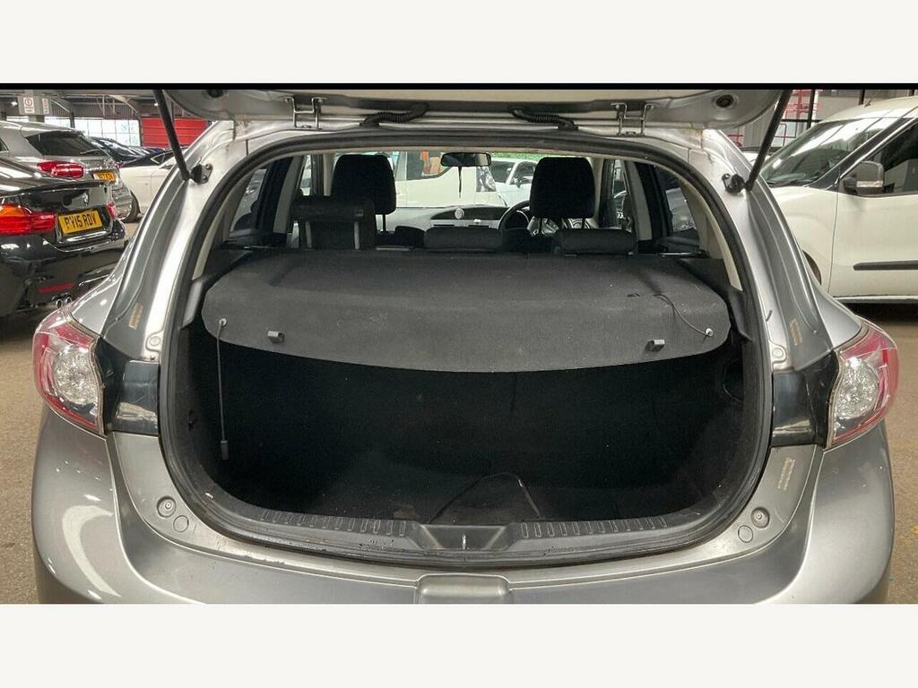Mazda 3 Hatchback 2.2D Grey #9
