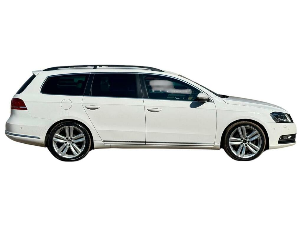 Volkswagen Passat Blue #29