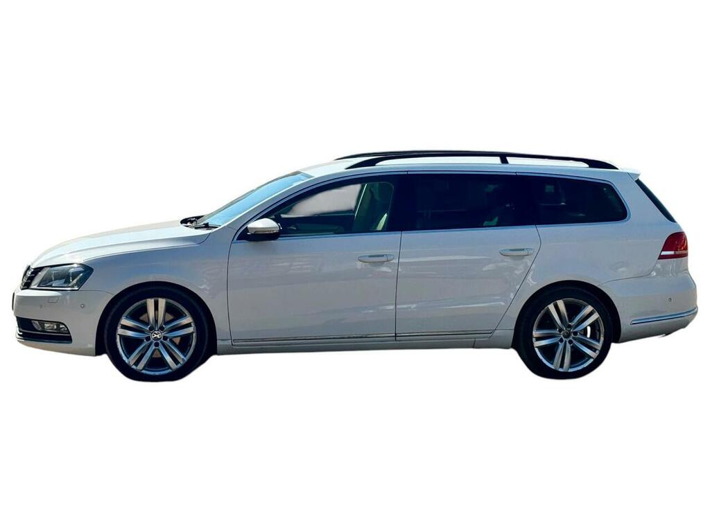 Volkswagen Passat Blue #20