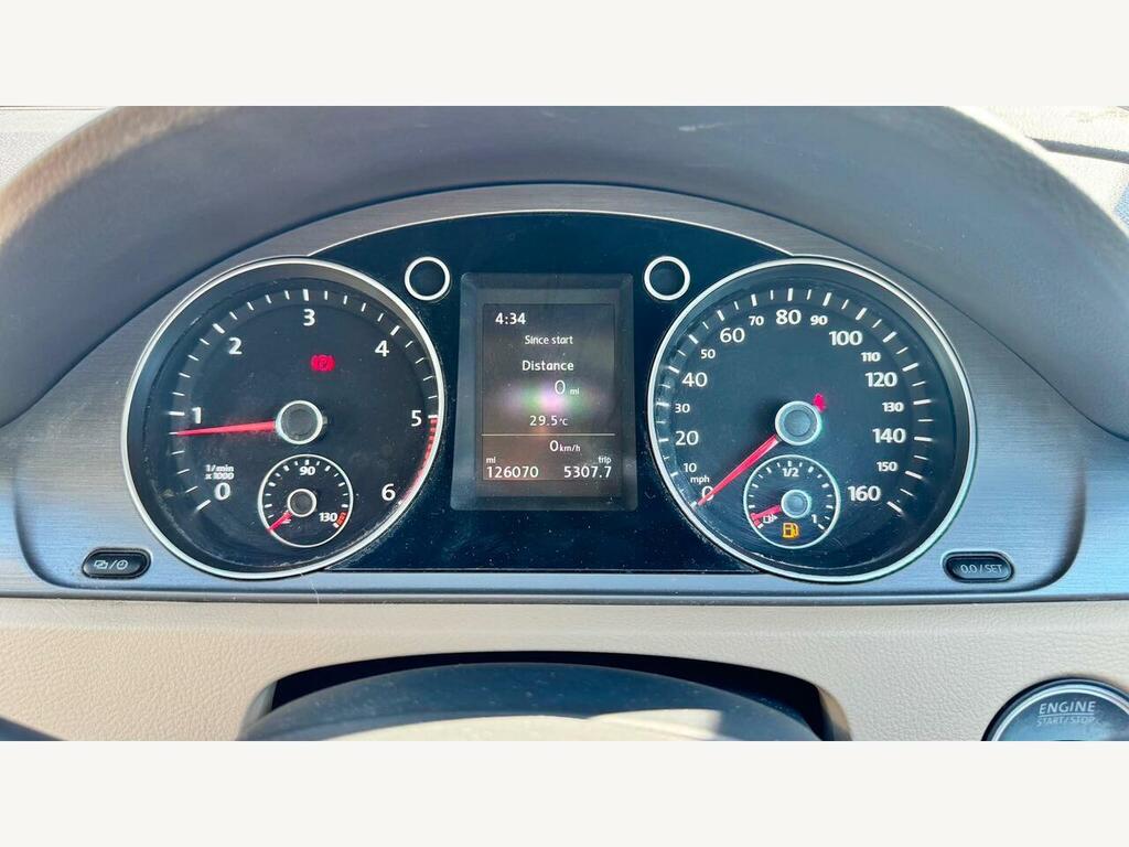 Volkswagen Passat Blue #51