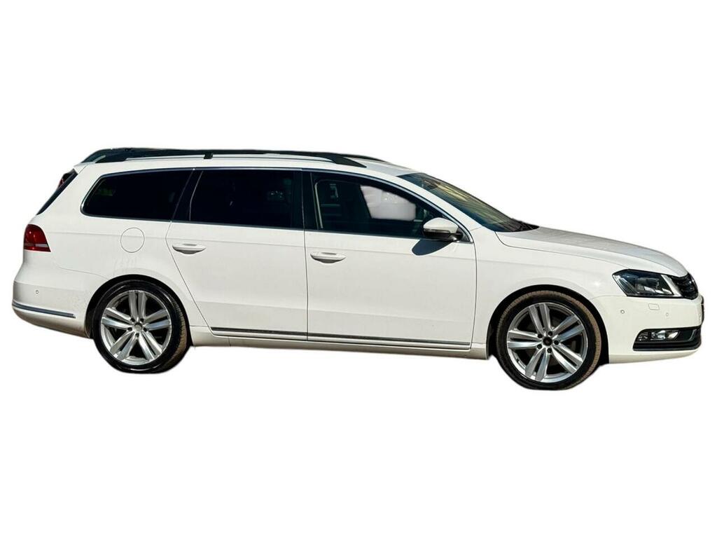 Volkswagen Passat Blue #28