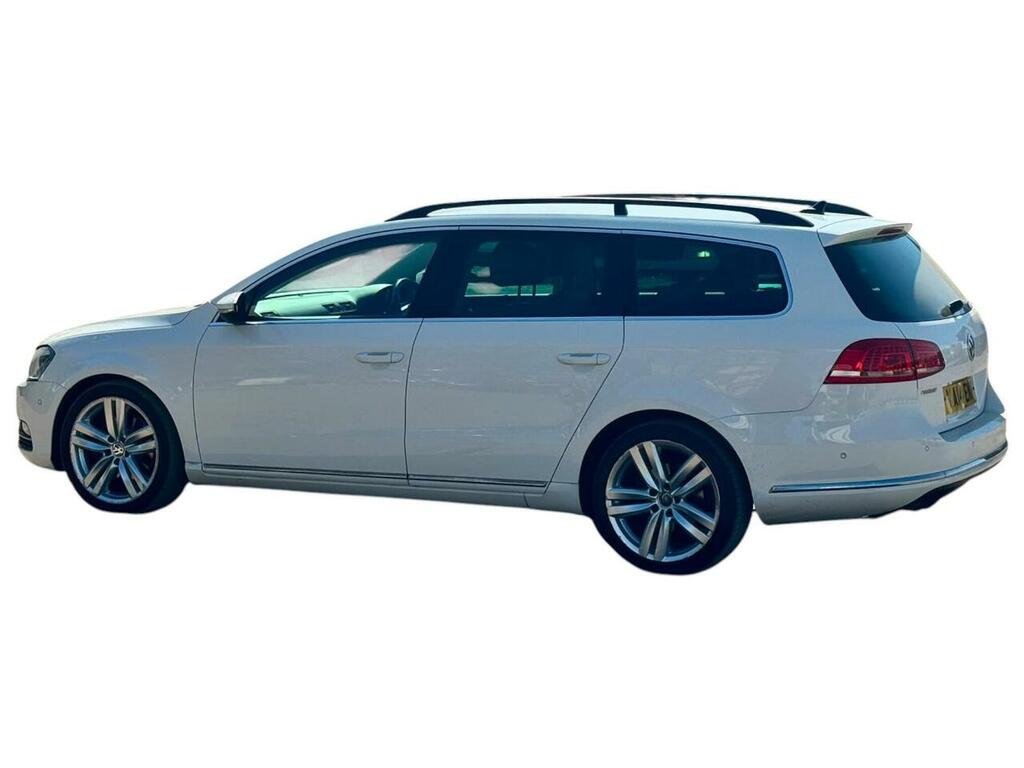 Volkswagen Passat Blue #18