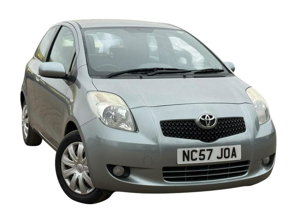 Toyota Yaris 1.3 Sr Multimode Silver #1