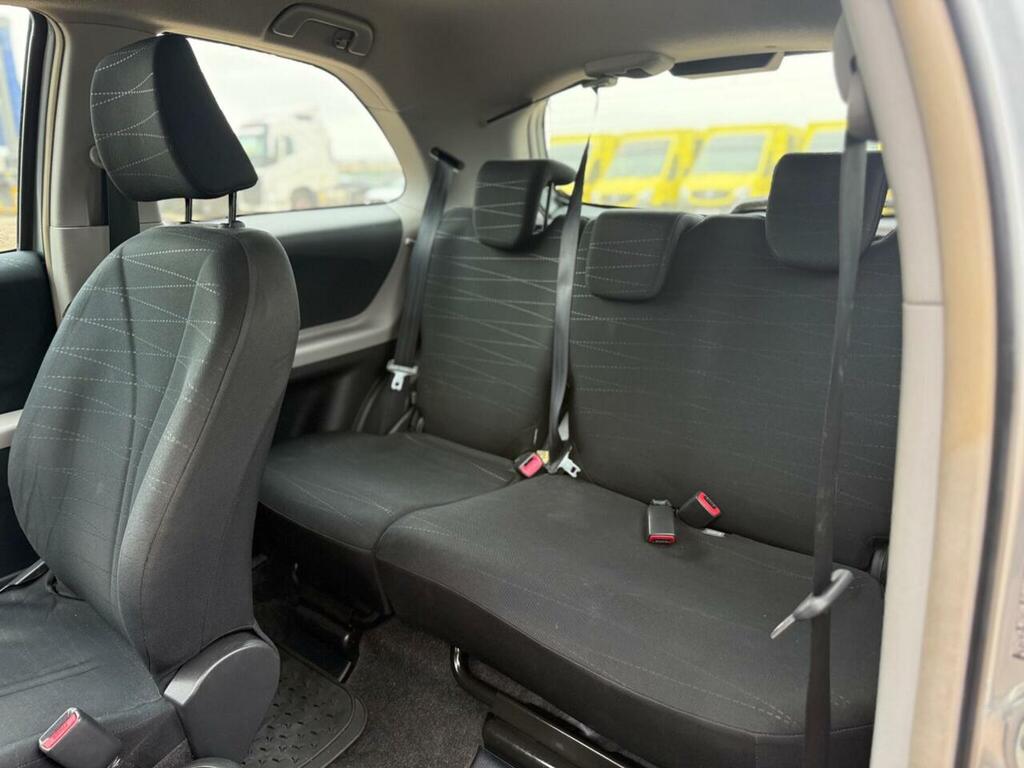 Toyota Yaris 1.3 Sr Multimode Silver #27