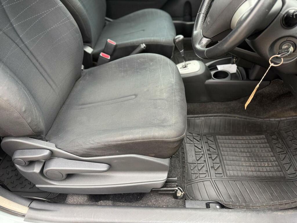 Toyota Yaris 1.3 Sr Multimode Silver #26