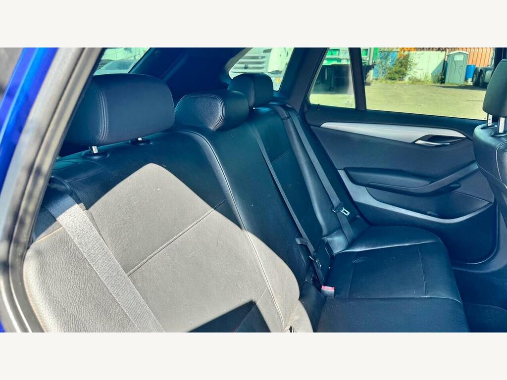 BMW X1 2.0 18D Se Xdrive Black #44