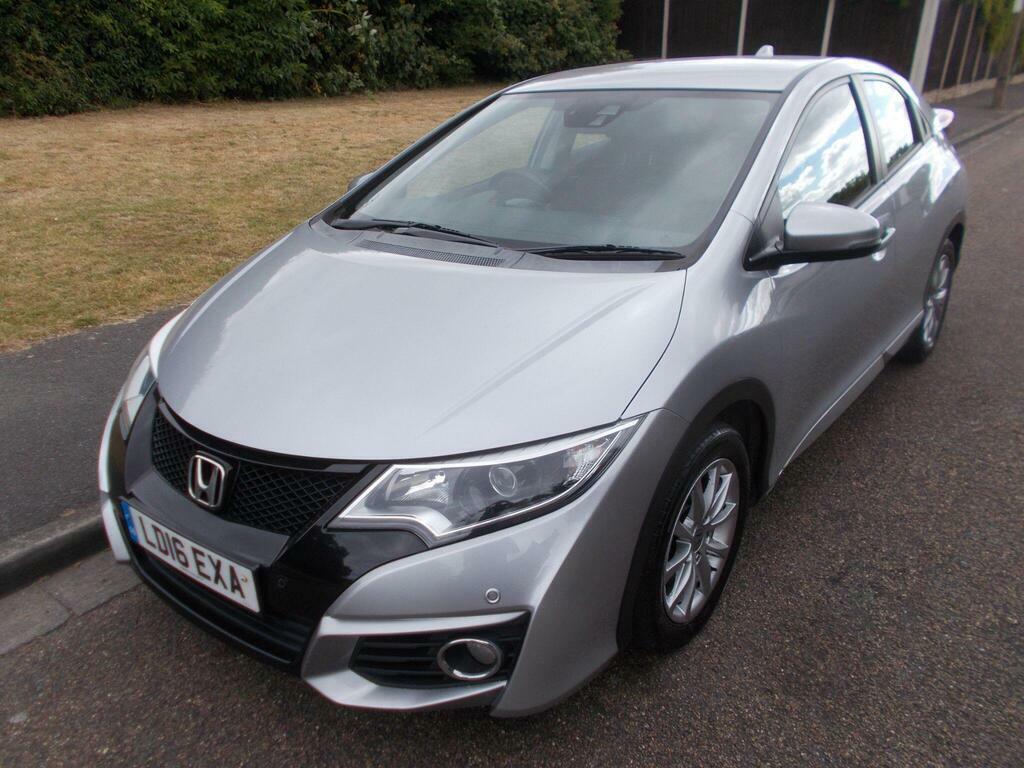 Honda Civic 1.6 I-dtec Se Plus Navi Euro 5 S S Silver