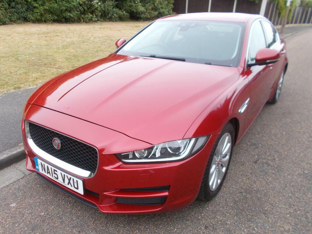 Jaguar XE 2.0D Portfolio Euro 6 S S Red