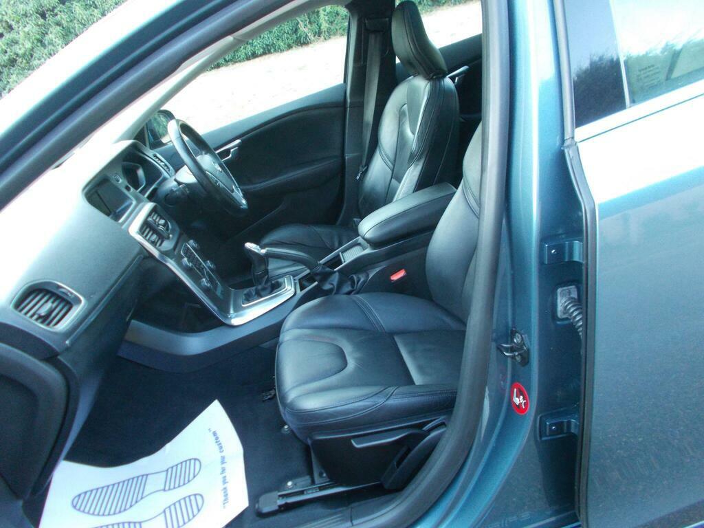 Volvo V40 1.6 D2 Se Lux Euro 5 S S Blue #6