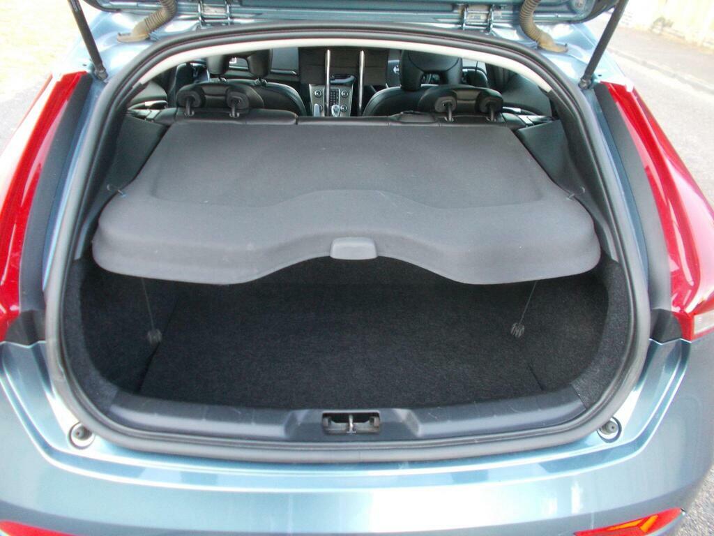 Volvo V40 Hatchback Blue #15