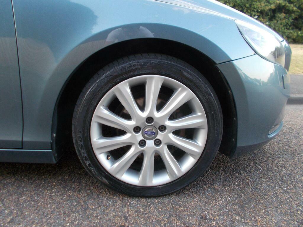 Volvo V40 Hatchback Blue #16