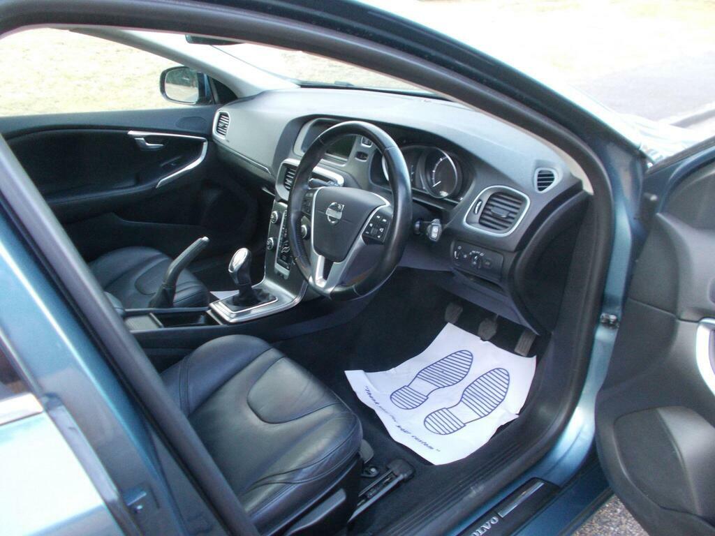 Volvo V40 Hatchback Blue #22