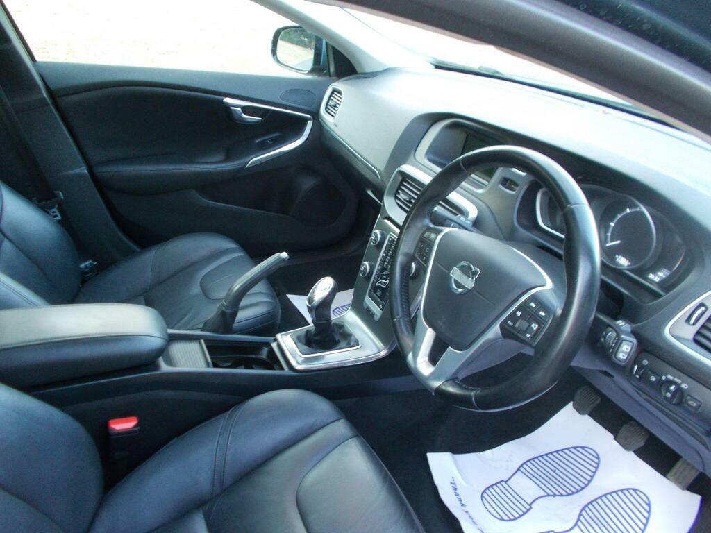 Volvo V40 1.6 D2 Se Lux Euro 5 S S Blue #3