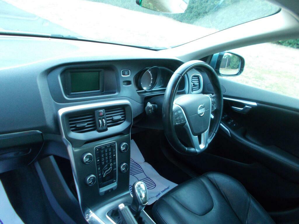 Volvo V40 Hatchback Blue #35