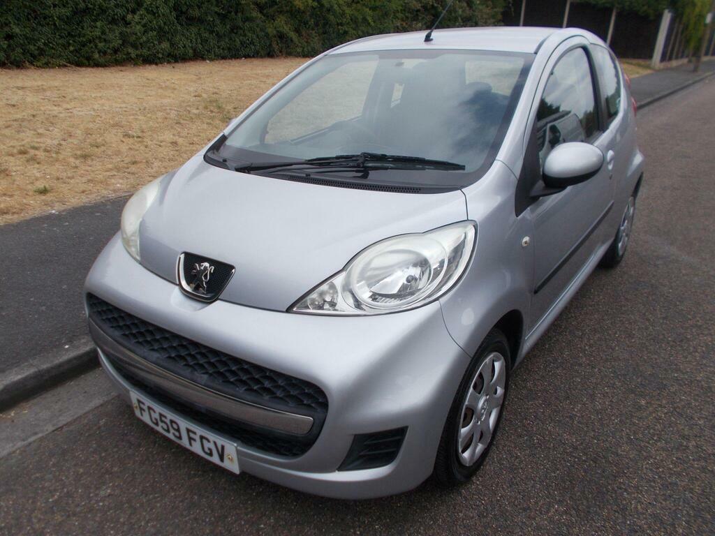 Peugeot 107 1.0 12V Urban Euro 4 Silver