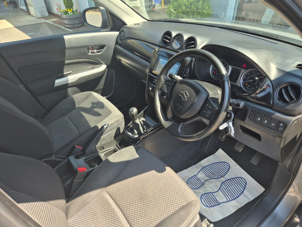 Suzuki Vitara 1.6 Kuro Suv Euro 6 Ss 120 P AX18NKW Grey #6