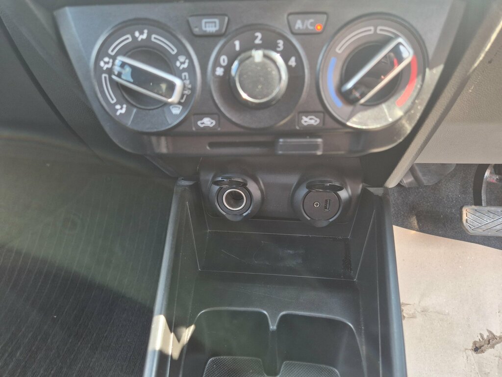 Suzuki Swift 1.2 D Jet Sz-l Red #19