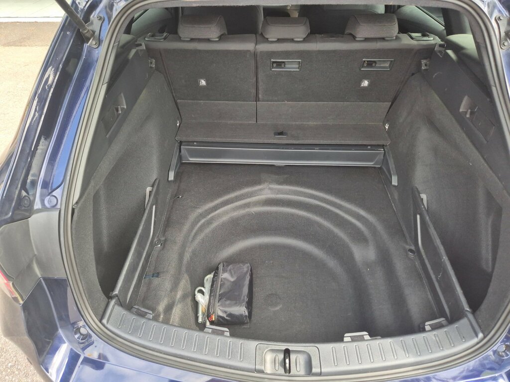 Suzuki Swace Ultra White #30