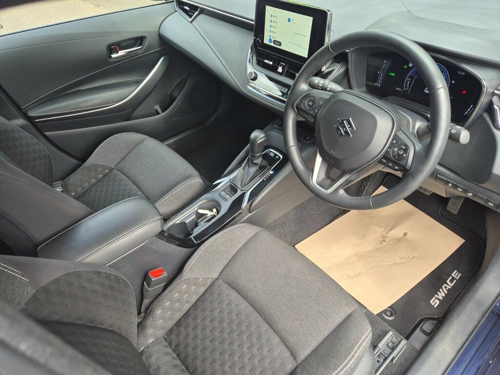 Suzuki Swace Ultra White #7