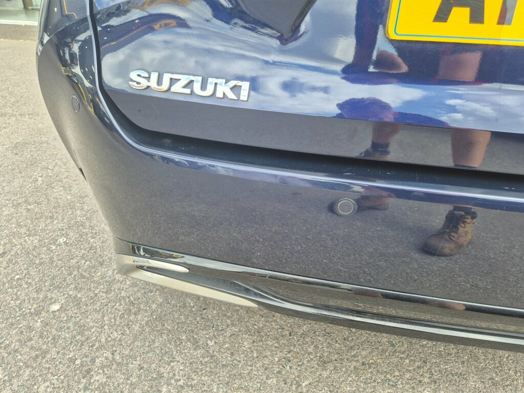 Suzuki Swace Ultra White #29