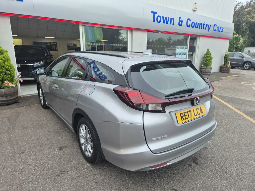 Honda Civic Civic I-vtec Se Navi White #4