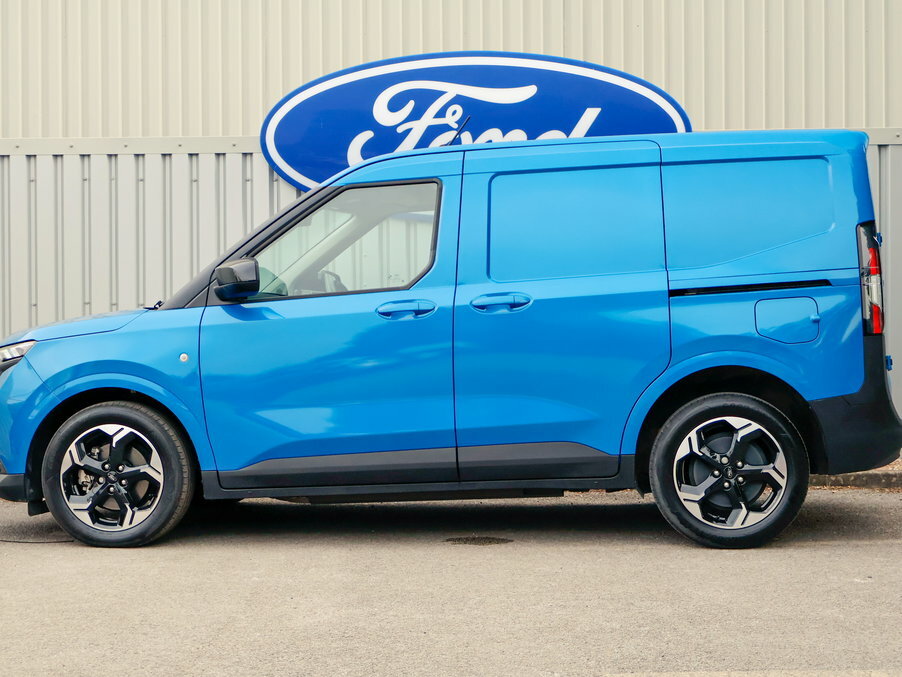Ford Transit Courier 100Kw 43Kwh Limited Van FG25BMZ Blue #3