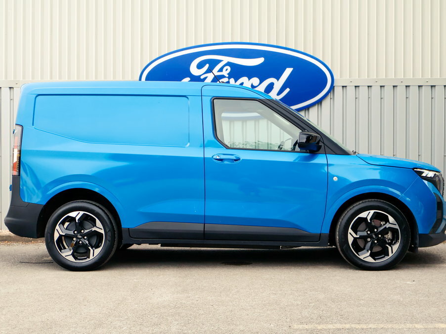 Ford Transit Courier 100Kw 43Kwh Limited Van FG25BMZ Blue #5