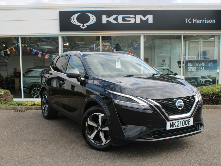Nissan Qashqai 1.3 Dig-t Mh 158 Premiere Edition Xtronic Black