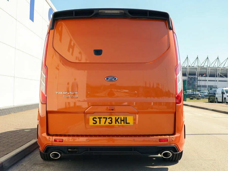 Ford Transit Custom 2.0 Ecoblue 170Ps Low Roof Limited Van ST73KHL Orange #4