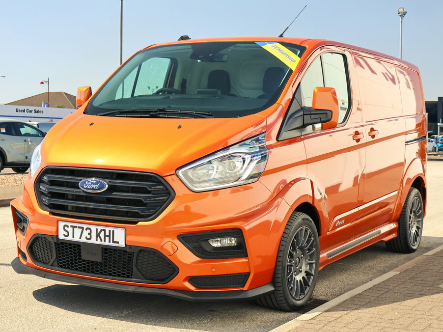 Ford Transit Custom 2.0 Ecoblue 170Ps Low Roof Limited Van ST73KHL Orange #3