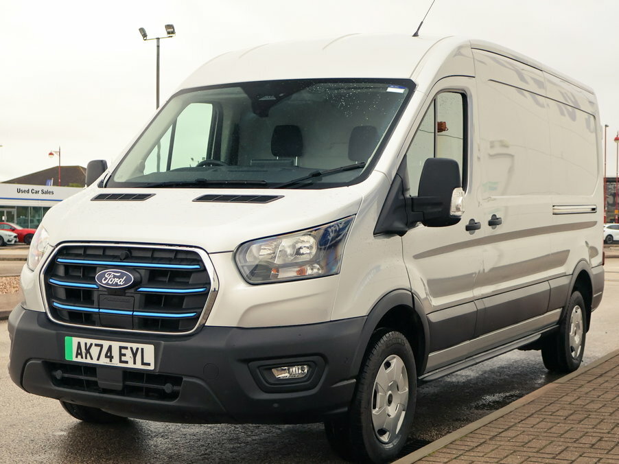 Ford Transit Custom 198Kw 68Kwh H2 Trend Van Dap AK74EYL Silver #4