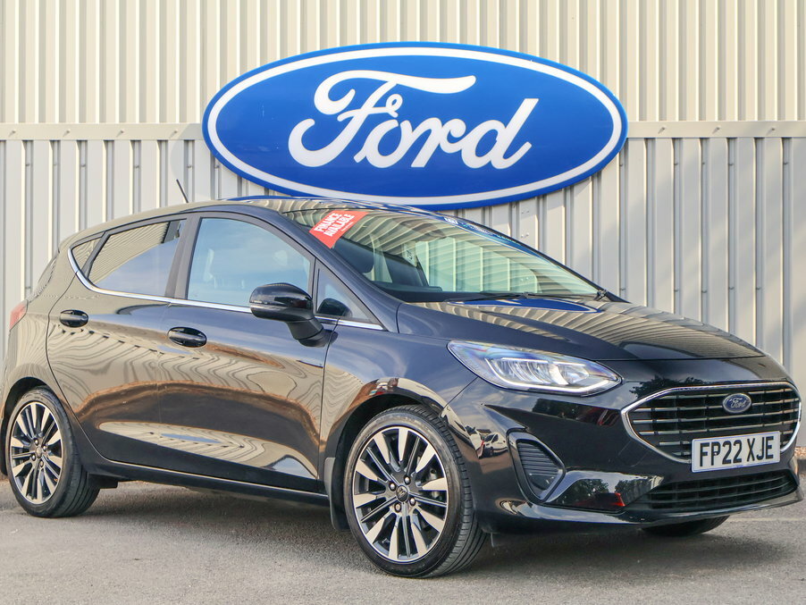 Ford Fiesta 1.0 Ecoboost Hbd Mhev 125 Titanium Vignale Black