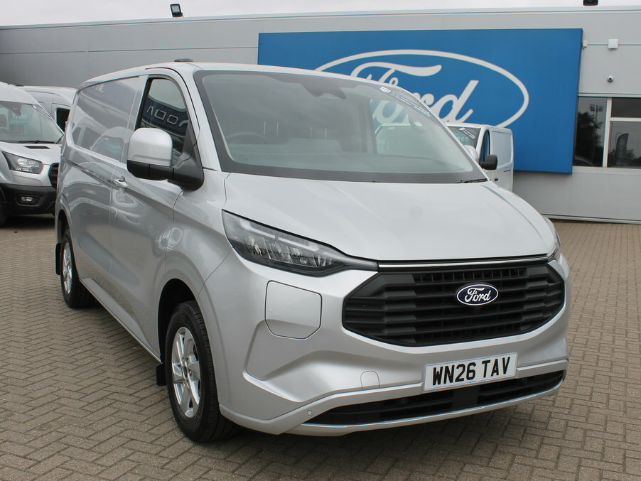 Ford Transit Custom 2.5 Phev 232Ps H1 Van Limited WN26TAV Silver